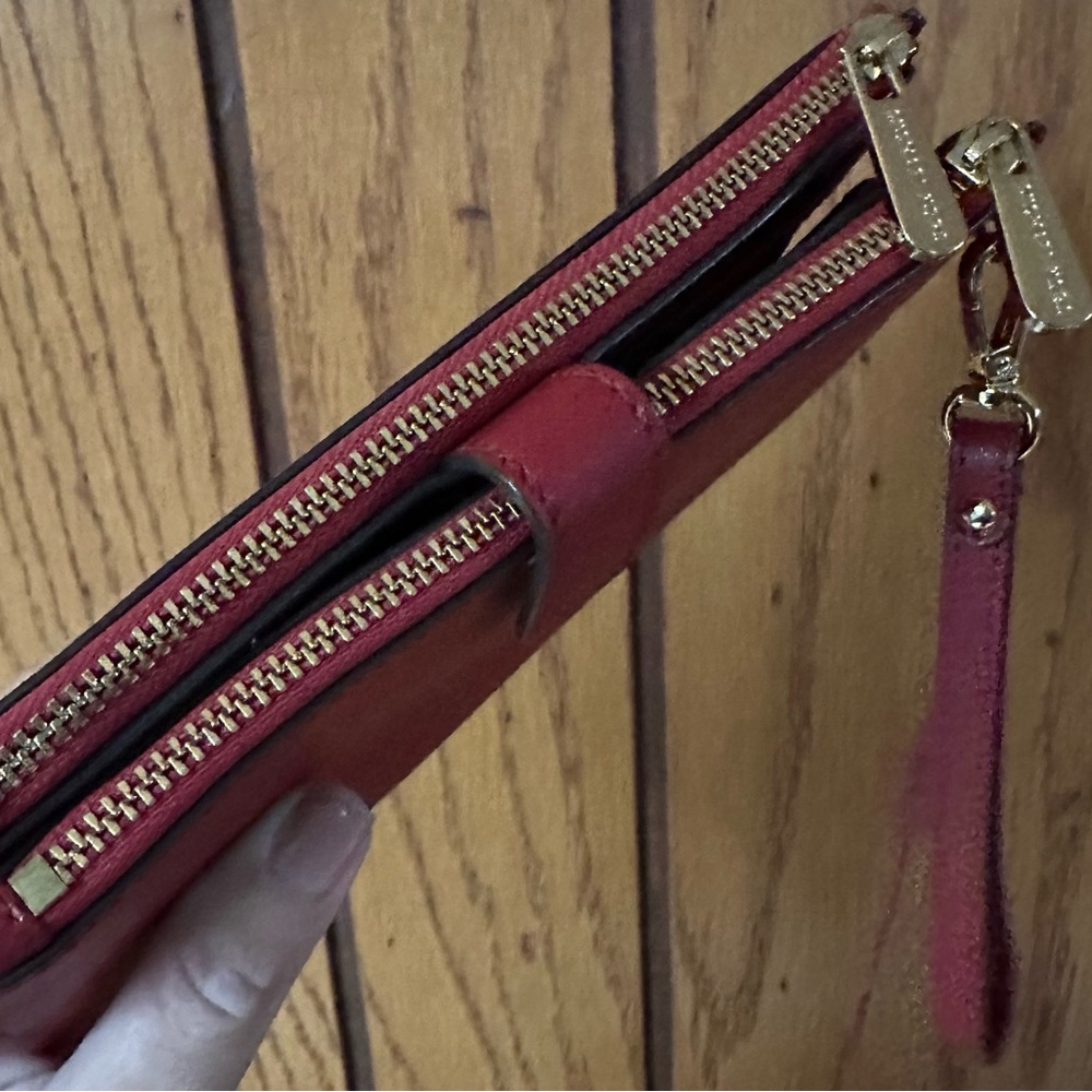 Michael Kors SCARLET RED Jet Set Travel Double Zip Wristlet/Wallet~NEW w/o Tags - Picture 12 of 14